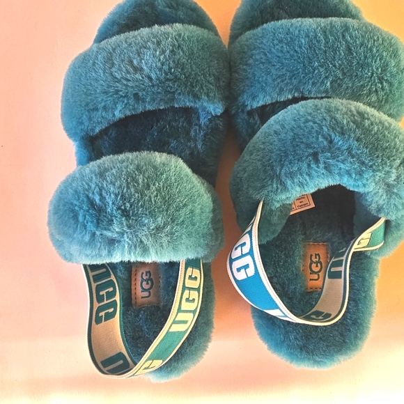 NWOT  Women Oh Yeah Slingback  Iconic fluffy Slipper Size 8 Aquatic Blue Color - Picture 2 of 8